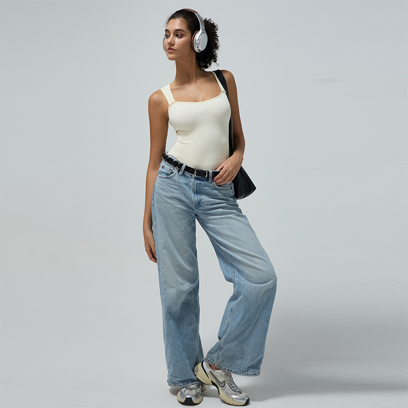 Спортивные утягивающие шорты Off-White High-Elastic Fit